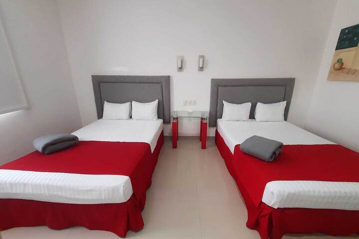 Room 3 of 21