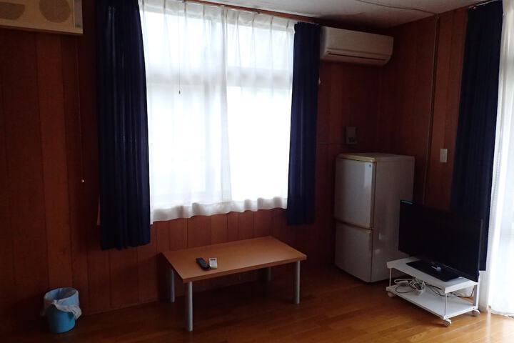 Room 18 of 65