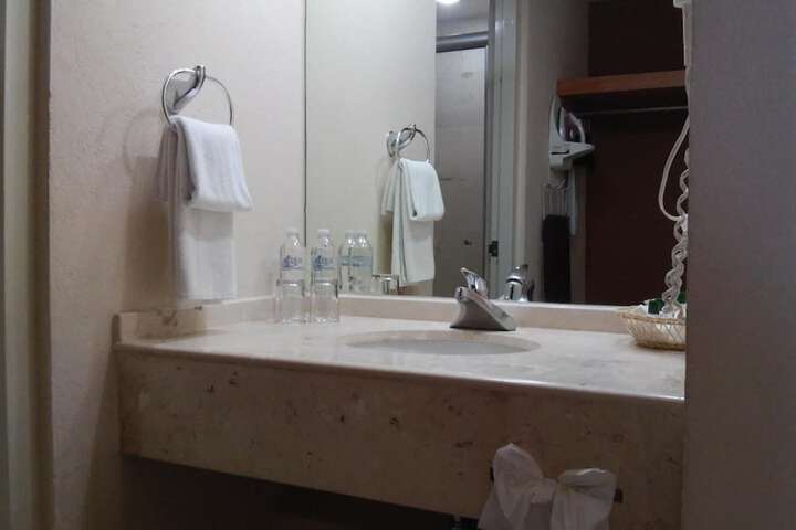 Clean Restrooms