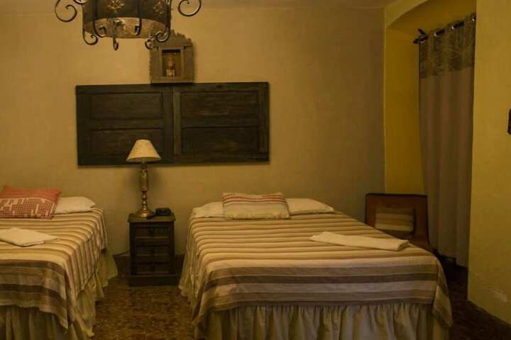 Room 12 of 36