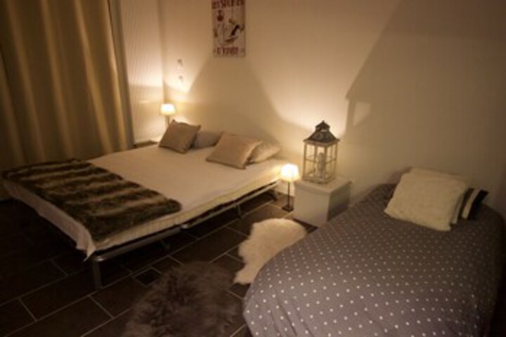 Room 16 of 63