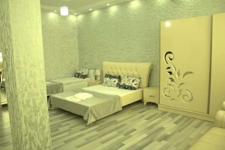 Room 7 of 54