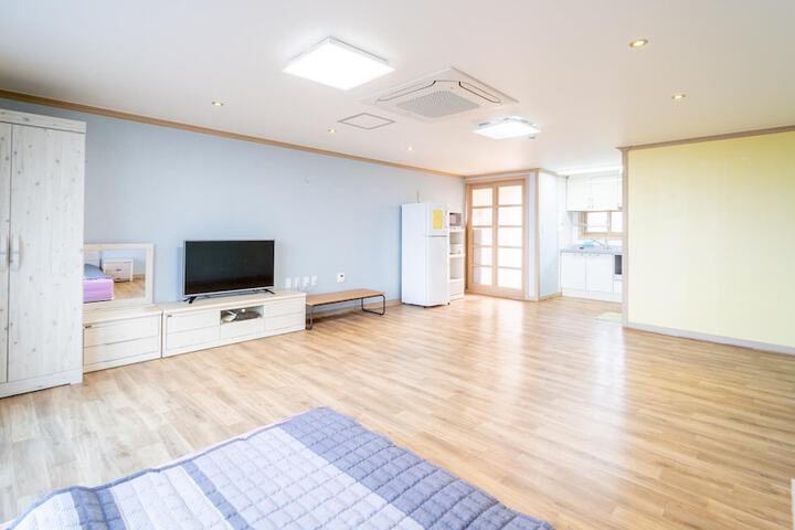 Room 10 of 59