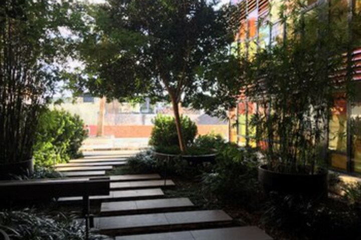 Hotel Exterior 12 of 42