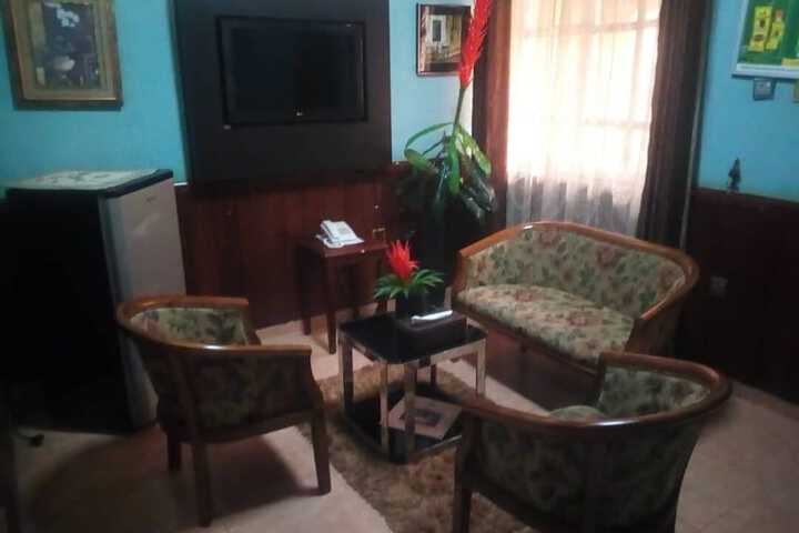 Room 13 of 15