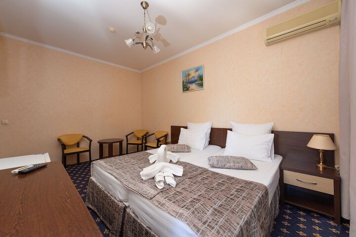 Room 14 of 51