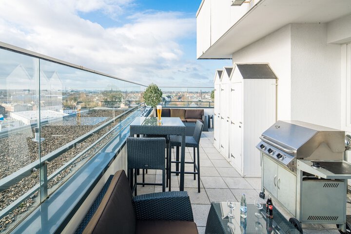 Rooftop terrace