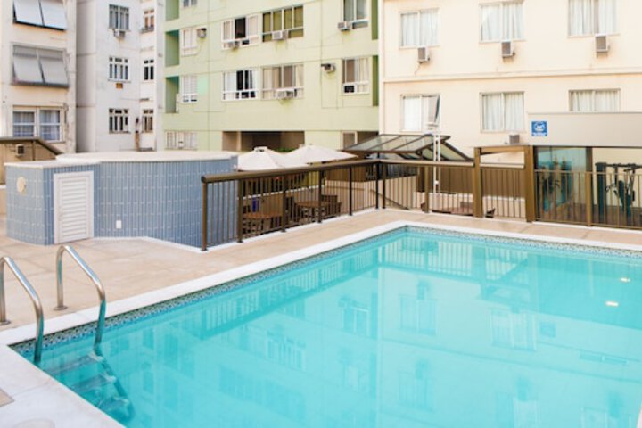 Pool 67 of 92