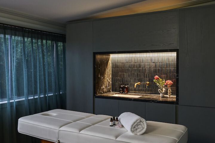 Spa 35 of 53