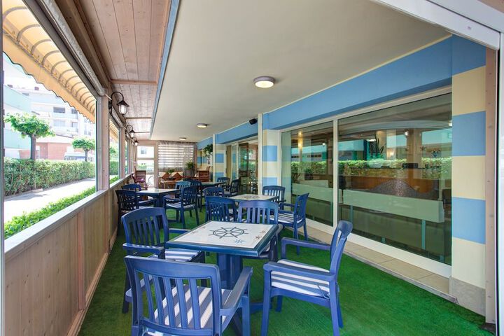 Terrace/Patio 51 of 57