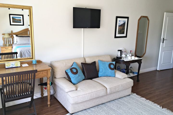 Room 12 of 26