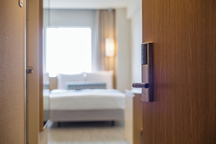 Room 25 of 79