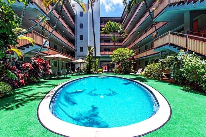 Hotel 32 of 34