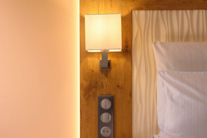 Room 31 of 107