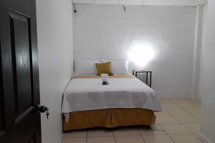 Room 17 of 26