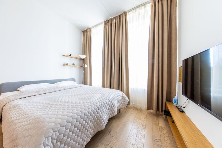 Room 14 of 50