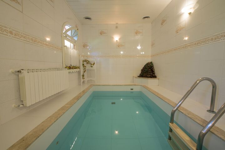 Pool 87 of 138