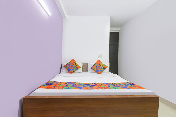 Room 19 of 29