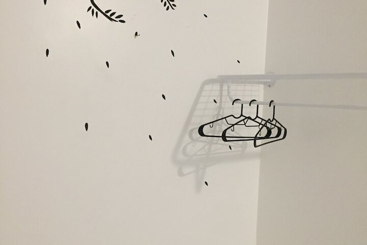 Room 10 of 28