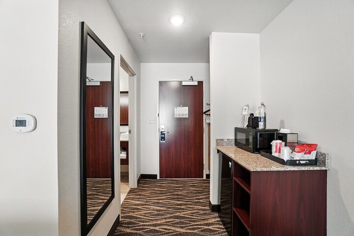 Room 43 of 109
