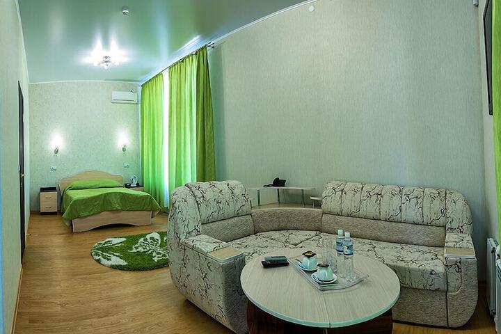 Room 4 of 56