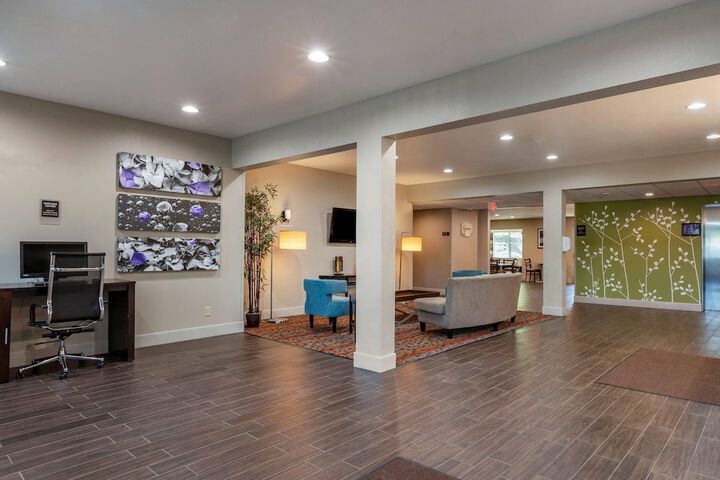 Lobby Entry