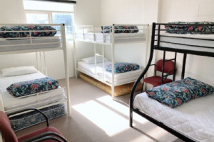 Room 80 of 216