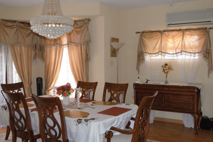 Dining Photos