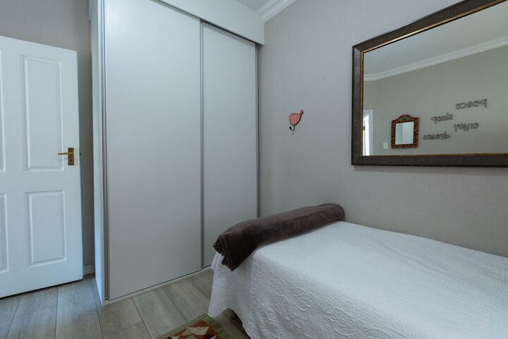 Room 17 of 23