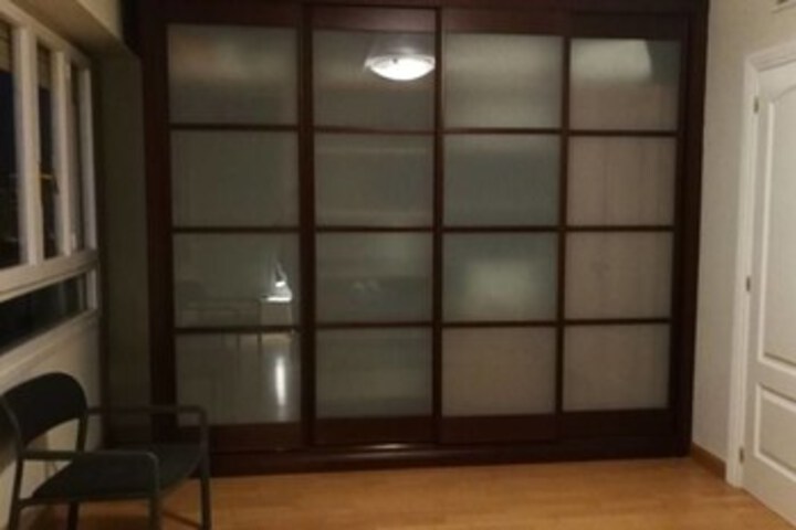 Room 25 of 28