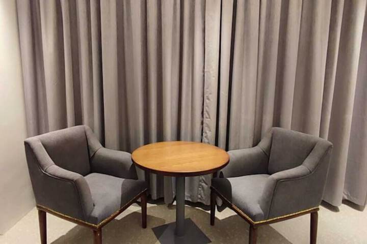 Room 13 of 26