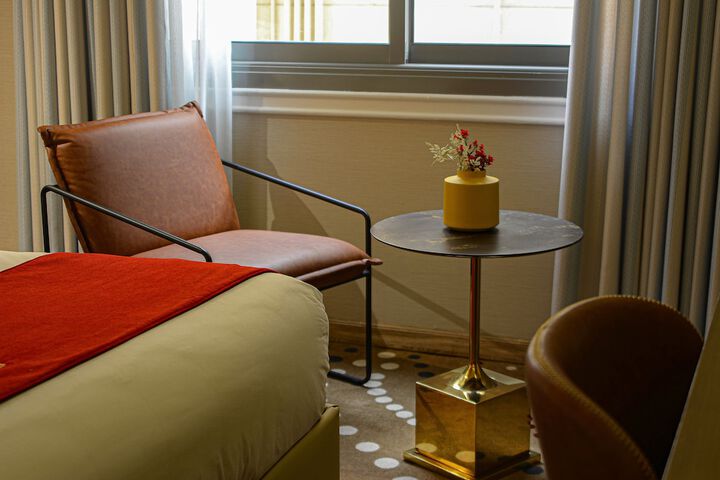 Room 4 of 47