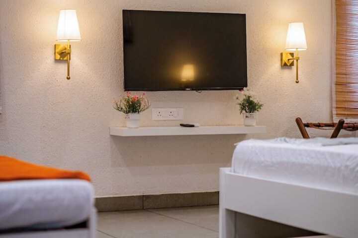 Room 43 of 83