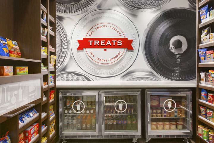 Snack bar