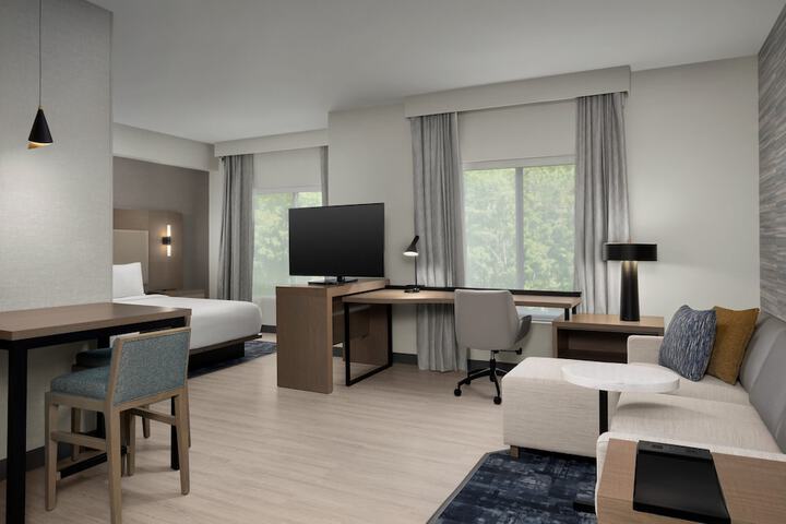 Room 15 of 35