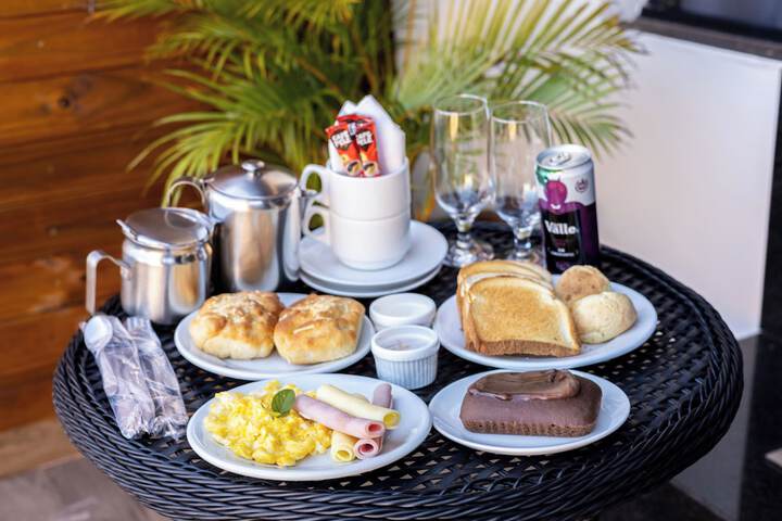 Breakfast/Coffee Service 27 of 27