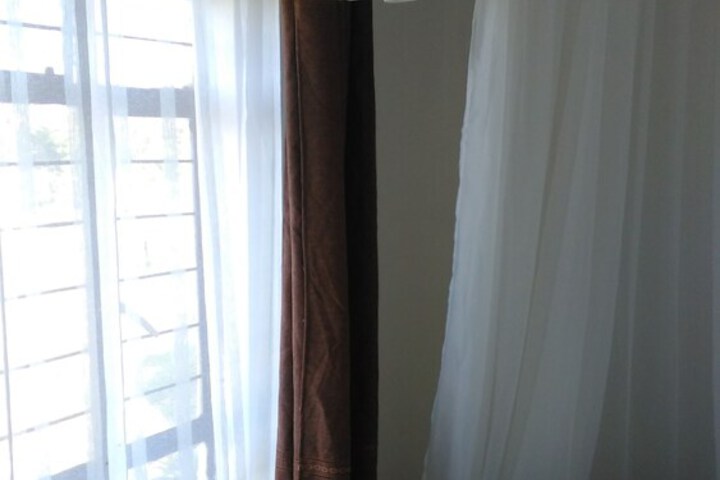 Room 3 of 18