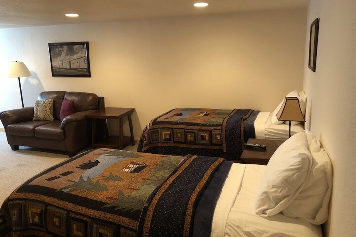 Room 35 of 186