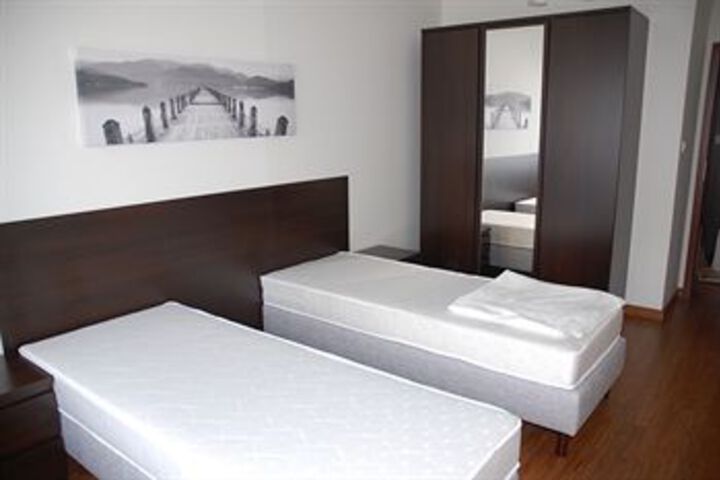 Hotel Suite Photo