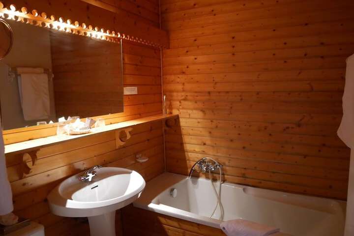 Bath Interior