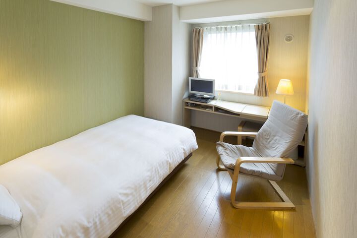 Room 6 of 41