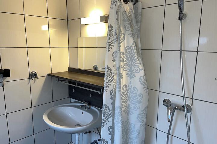 Room 60 of 72