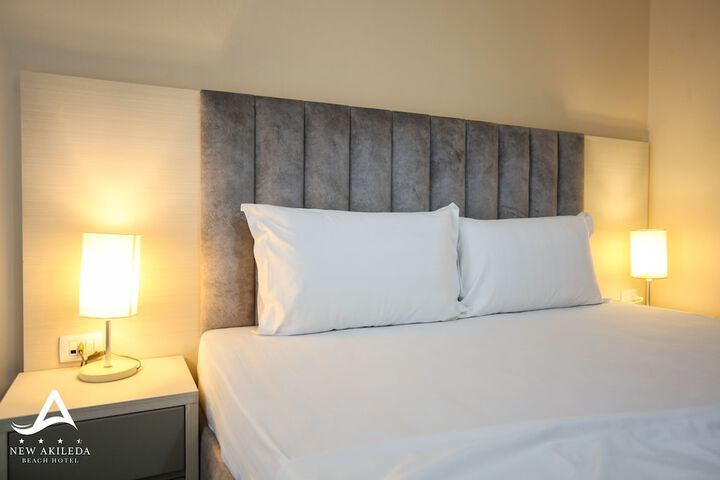 Room 2 of 20