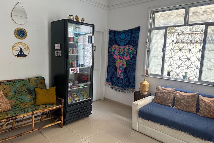 Room 50 of 77
