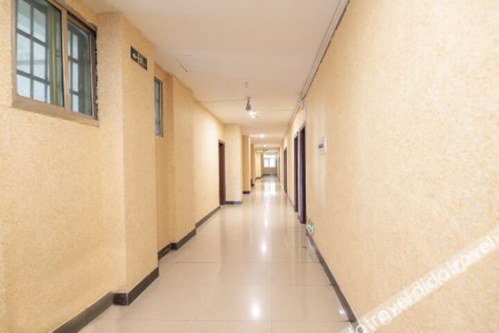 Hotel Interior 10 of 42