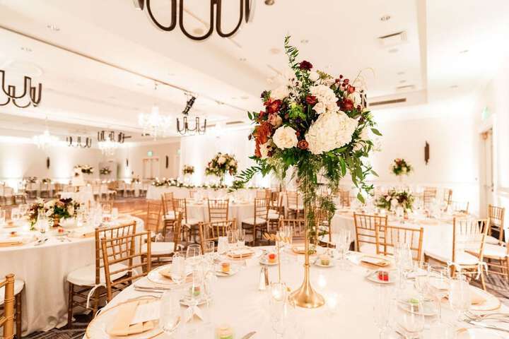 Banquet hall