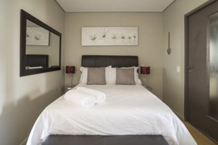 Room 26 of 35