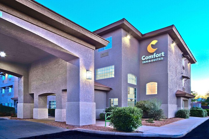 Comfort Inn &  Suites Sierra Vista Near Ft. Huachuca in Sierra Vista, AZ
