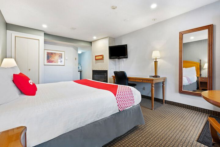 Room 12 of 42