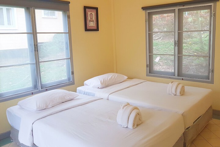 Room 79 of 194